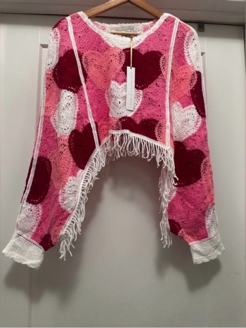 🩷 NWT! Pink & White Hearts HOUSE OF HARLOW 1960 Fringe Crochet Poncho/Top